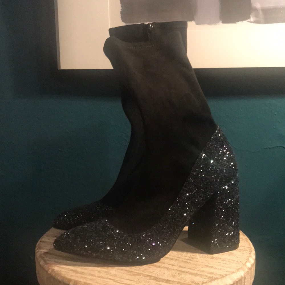 Shelly’s London boots